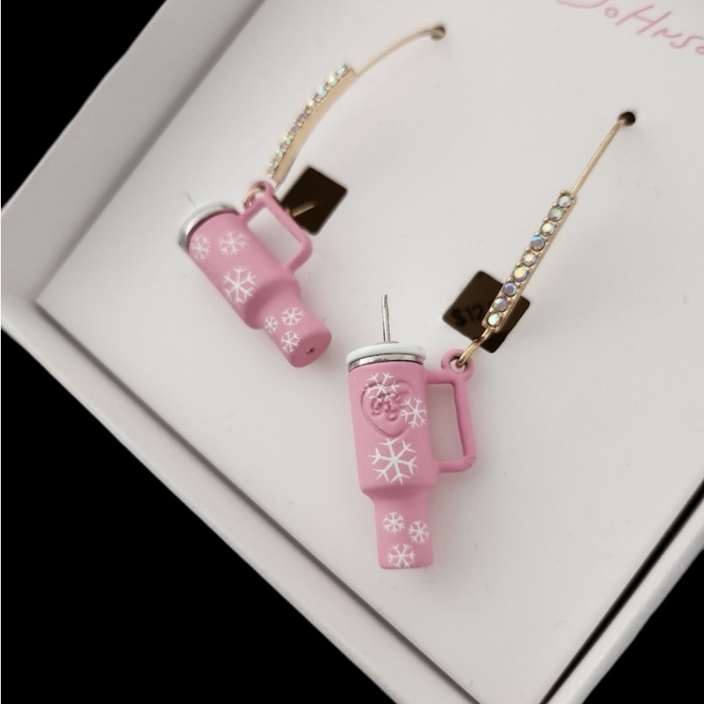 BETSEY JOHNSON Christmas Holiday Pink & White Snowflake Stanley Cup Earrings NWT - Picture 8 of 13